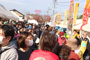 にぎわう祭り