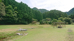 薬王寺水辺公園