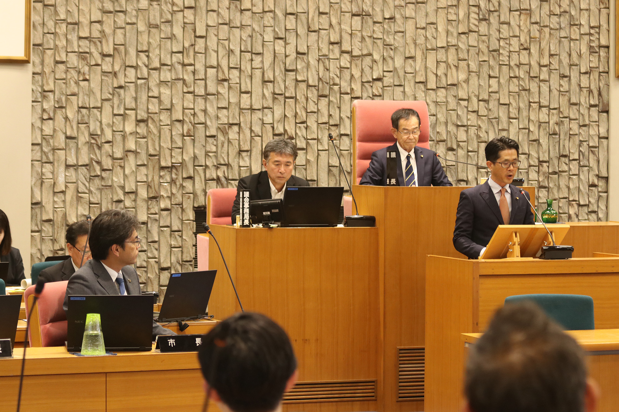 議会３