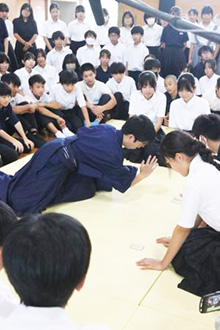 自見名人古賀中へ４