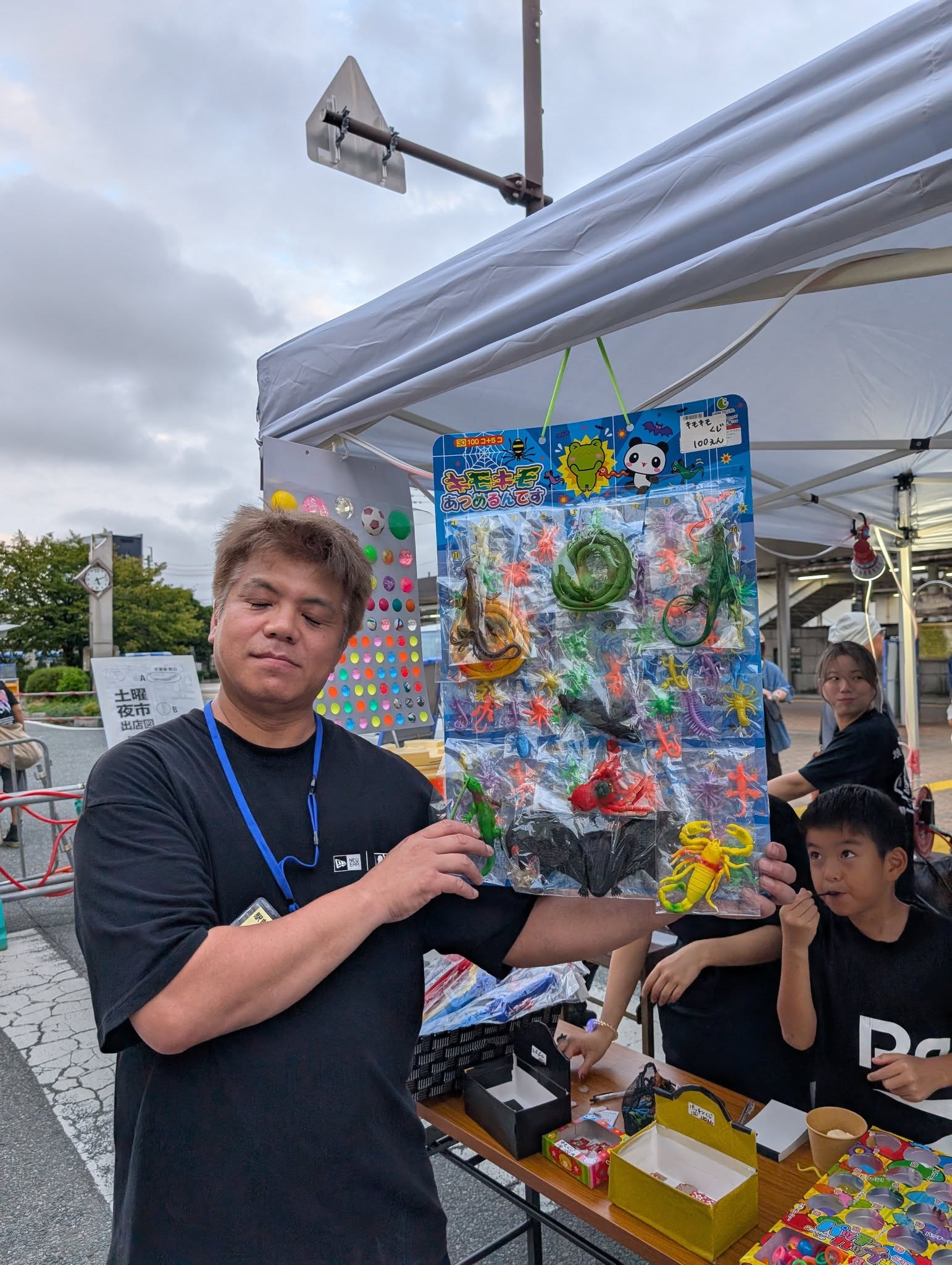 土曜夜市２