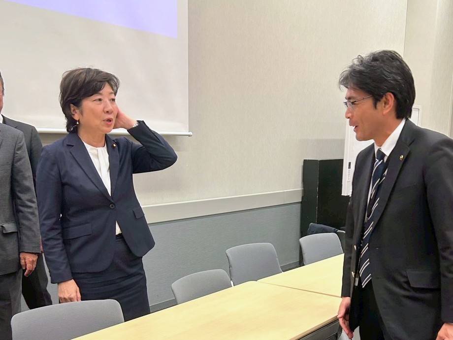 超党派医療的ケア児者支援議員連盟総会４