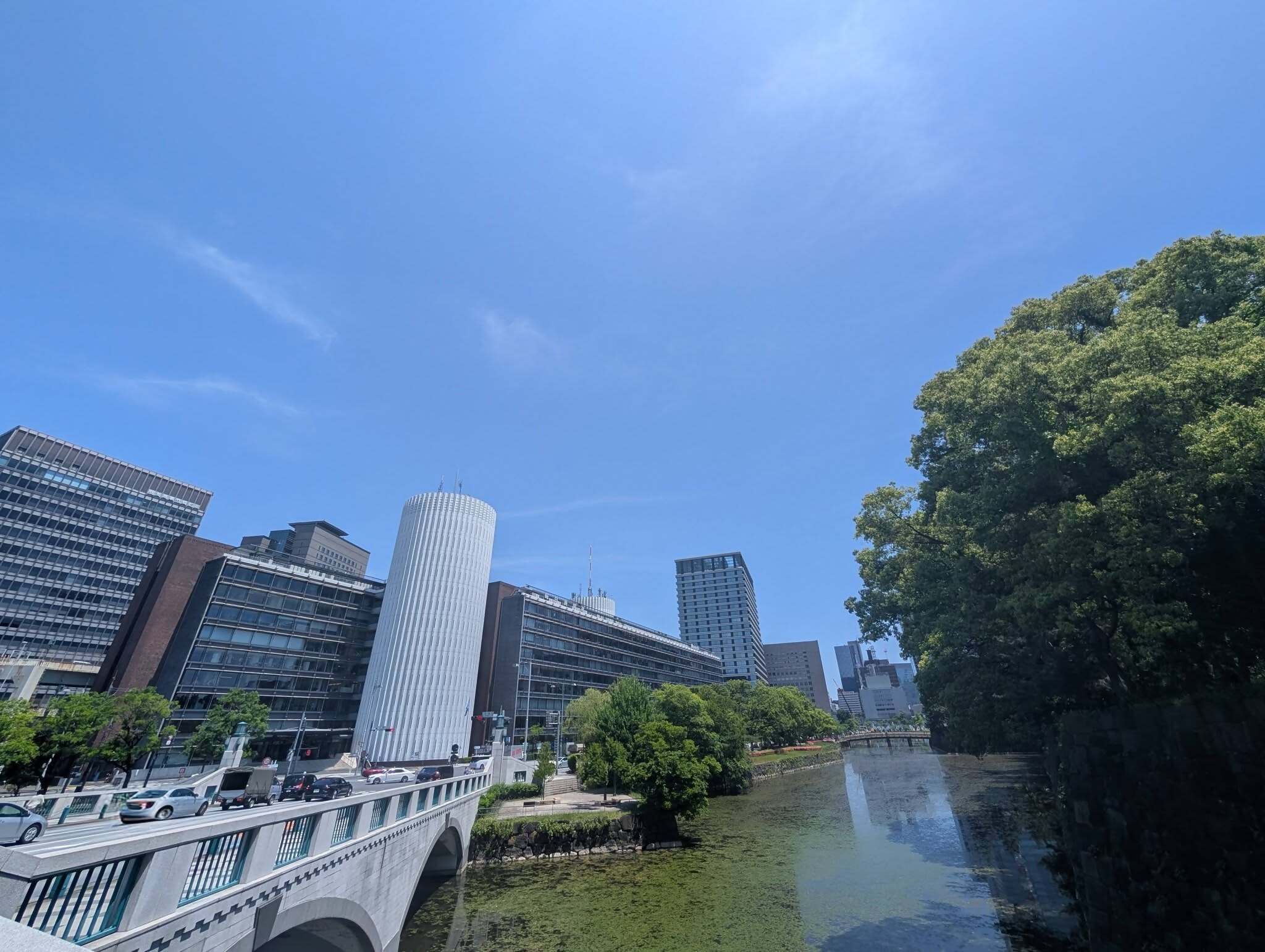毎日新聞