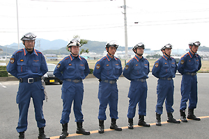 被災地に派遣された粕屋北部消防本部の署員６人