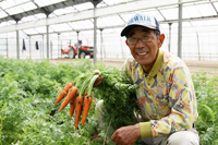 にんじんの生産者：山仲弘泰さん（庄）