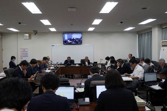 決算審査特別委員会（3日目）