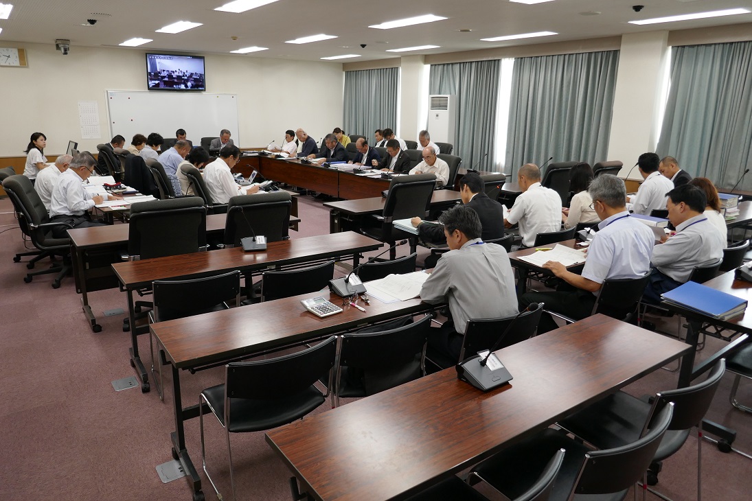 議会トピックス　決算審査特別委員会（5日目）