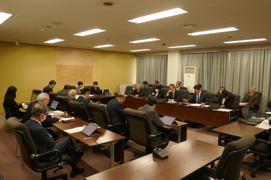 補正予算審査特別委員会を開催しました