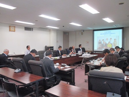 議会トピックス　長崎県雲仙市議会の視察を受け入れました