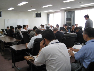 決算審査特別委員会