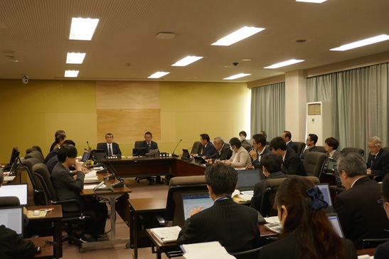 予算審査特別委員会（4日目）