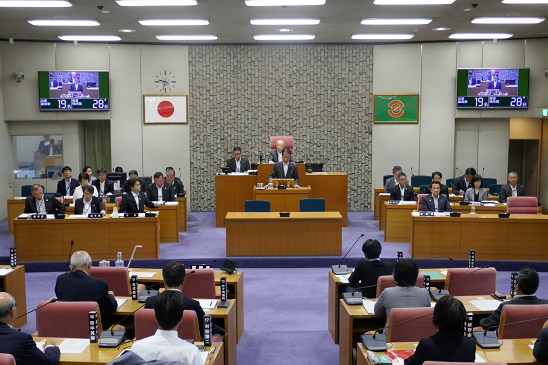 一般質問（1日目）5人が議論を展開