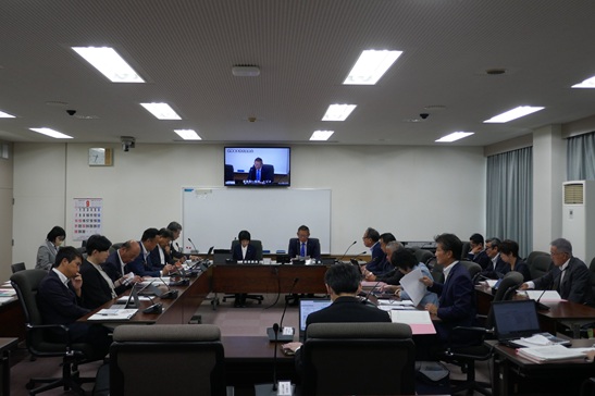 決算審査特別委員会始まる