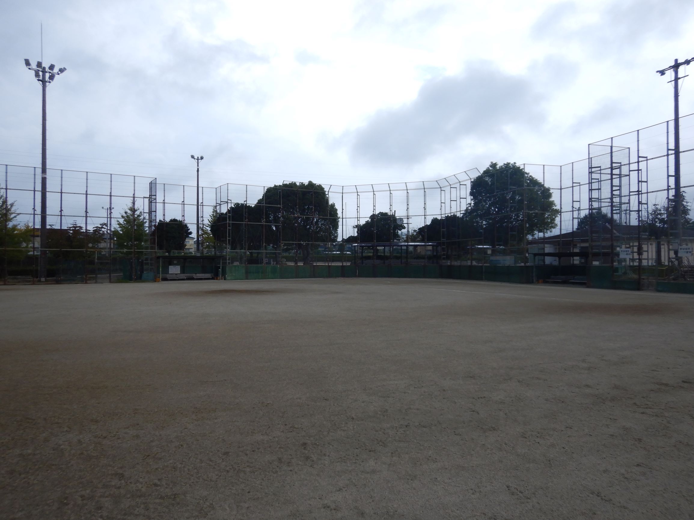 千鳥ヶ池公園野球場